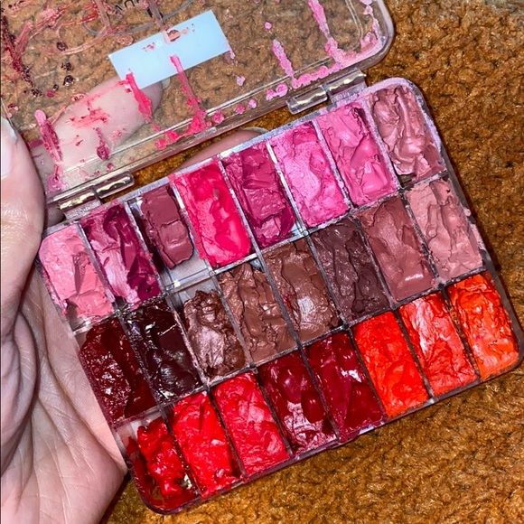 Bobbi Brown Other - Bobbi brown lip palette